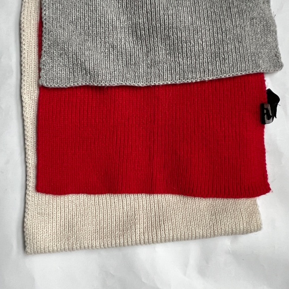 Indigo Family Collection Knit Scarf Red Gray Cream Rectangle NEW Tags Long - Picture 3 of 7